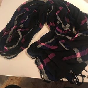 Plaid Women’s Scarf